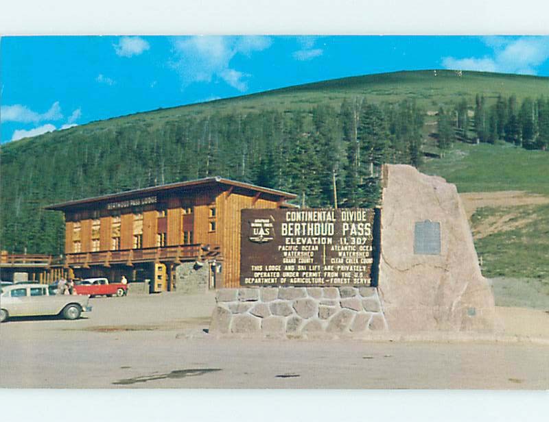 Pre-1980 LODGE MOTEL SCENE Berthoud Pass - Near Denver Colorado CO m/09 AE0782