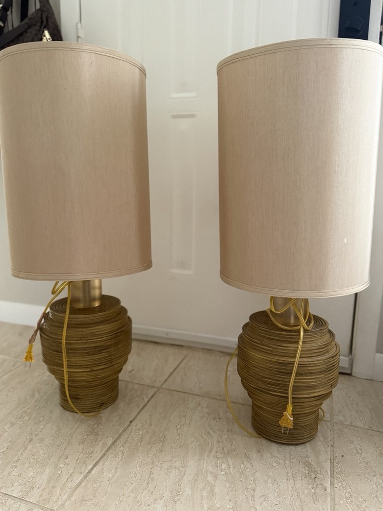 Vintage Van Teal Lamps Set Of 2  Laminated Wood Champagne Tones.