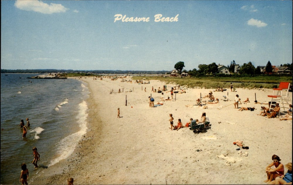 Pleasure Beach Waterford Connecticut CT ~ unused 1950s vintage postcard