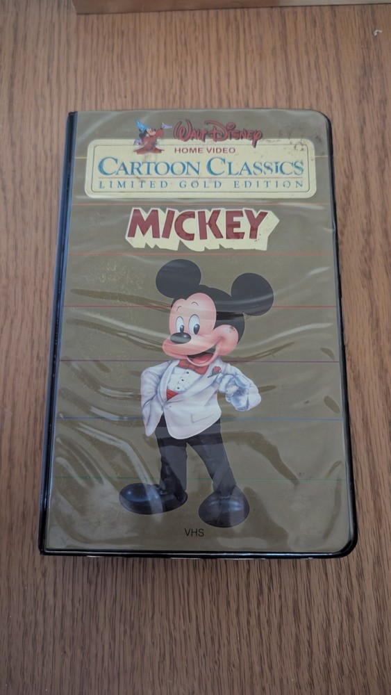 Walt Disney Cartoon Classics Limited Gold Edition Mickey VHS Clamshell