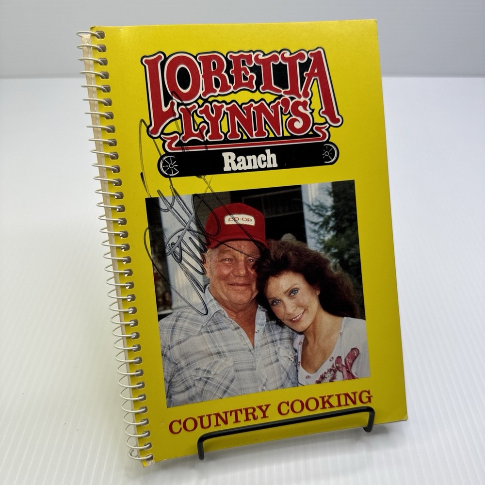 Loretta Lynn's Ranch Country Cooking Signed! Spiral Bound Vintage Cookbook