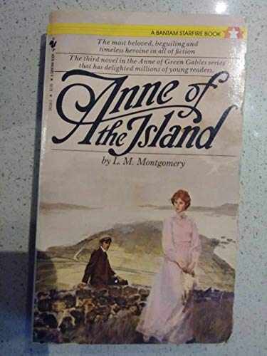 ANNE OF THE ISLAND - Paperback, by Montgomery L.M. - Acceptable