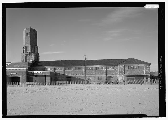 31. Elevation view of the south front east end - Jacob Riis Park, Rockaway