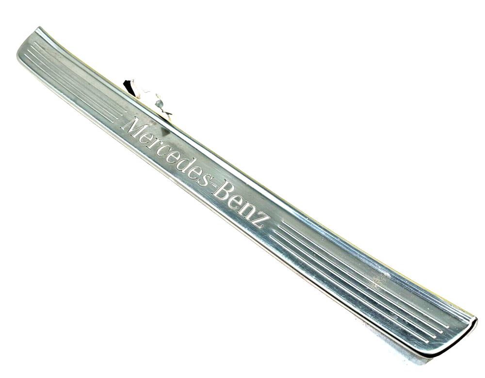 OEM FRONT PASSENGER DOOR SILL SCUFF PLATE TRIM MERCEDES S550 W222 2014-2017
