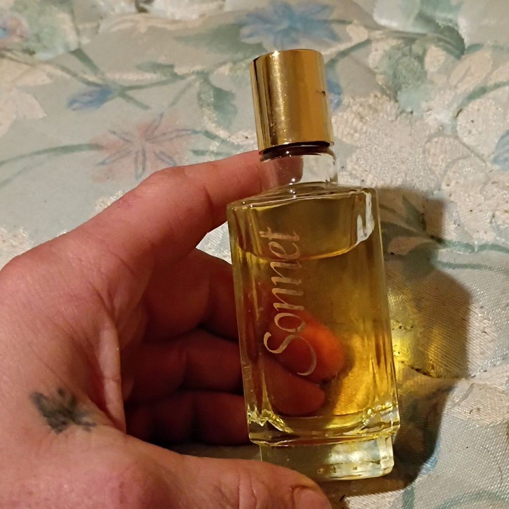 Avon Sonnet Cologne Fluid 2 fl oz Regular Size Fragrance Perfume for Men Women
