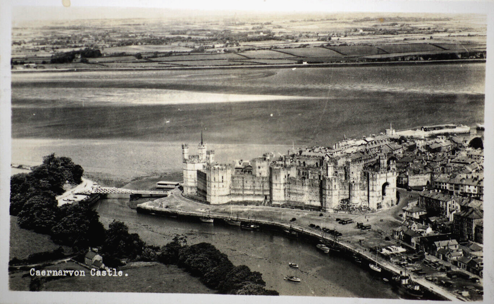 Postcard Caernarvon Caernarfon Castle Fortress Fortification Gwynedd Wales RPPC