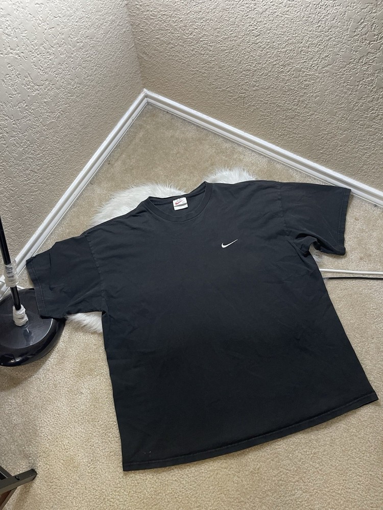 Nike Swoosh Vintage 90s Black T-shirt Size XXL Made In USA