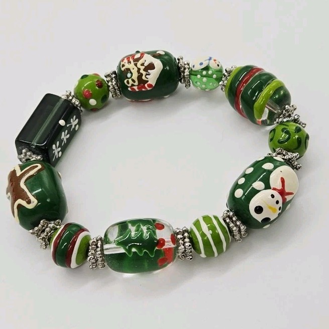 Christmas Stretch Bracelet Glass Beaded Lampwork Chunky One Size OSFM #7
