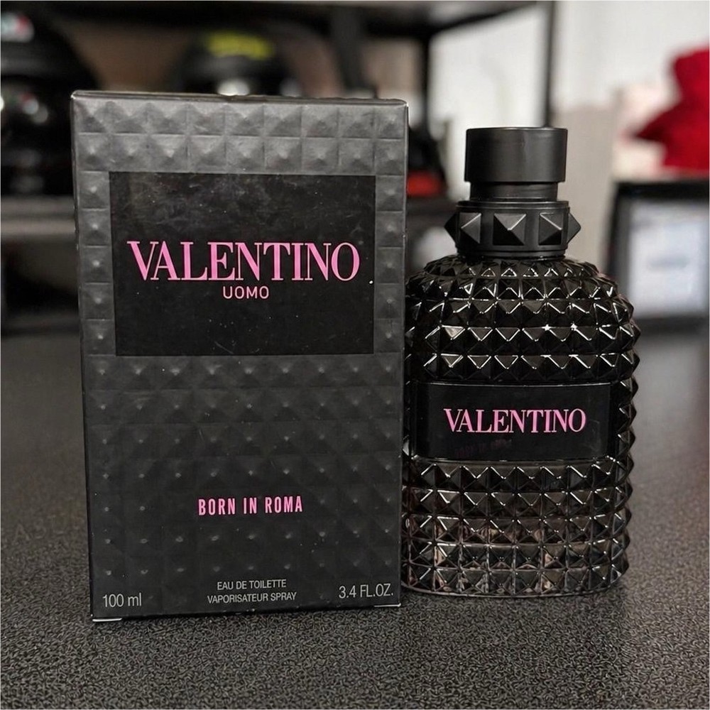 Valentino Uomo Born in Roma Eau de Toilette Spray, 3.4 fl oz Regular Size