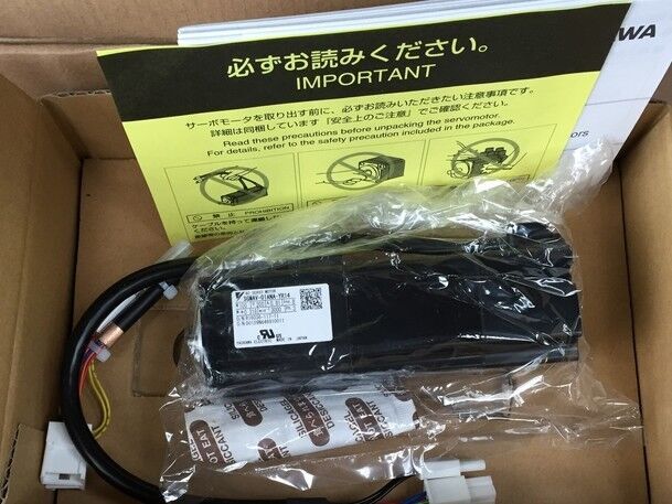 1PC SGMAV-01ANA-YR14 Servo Motor SGMAV01ANAYR14 New Expedited Shipping #A6-37