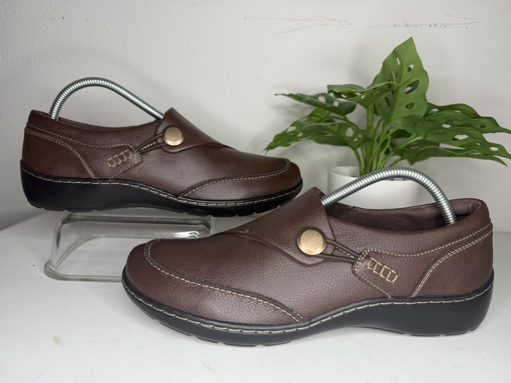 Clarks Collection Shoe Loafer Brown Button Size 10  Women Low Heel