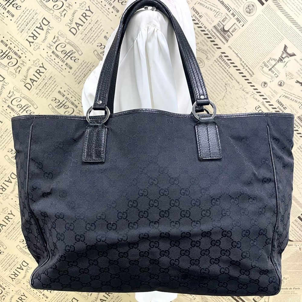 GUCCI GG Canvas Black Tote Bag Authentic G05121744