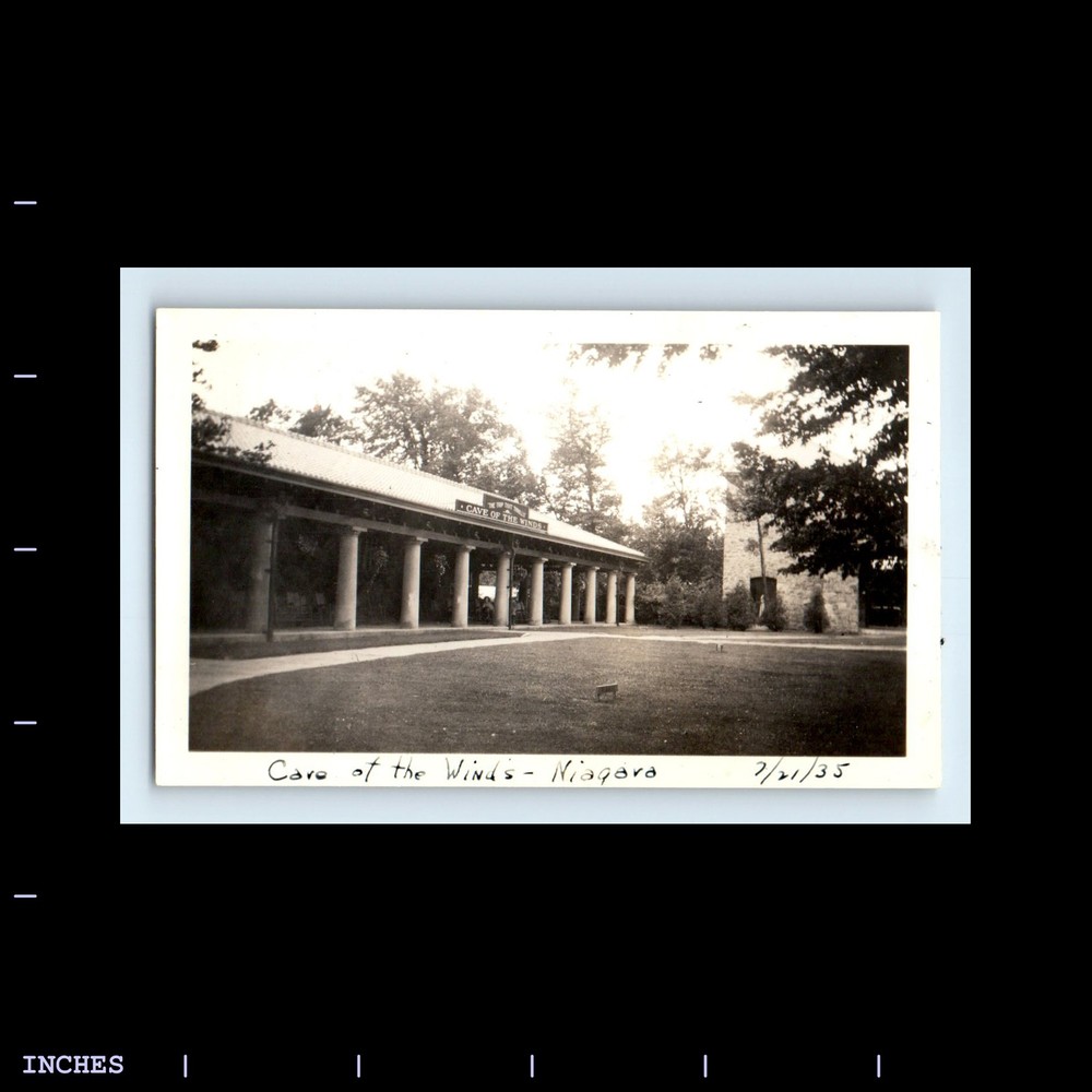 Old Vintage Photo CAVE OF THE WINDS NIAGARA FALLS 1935