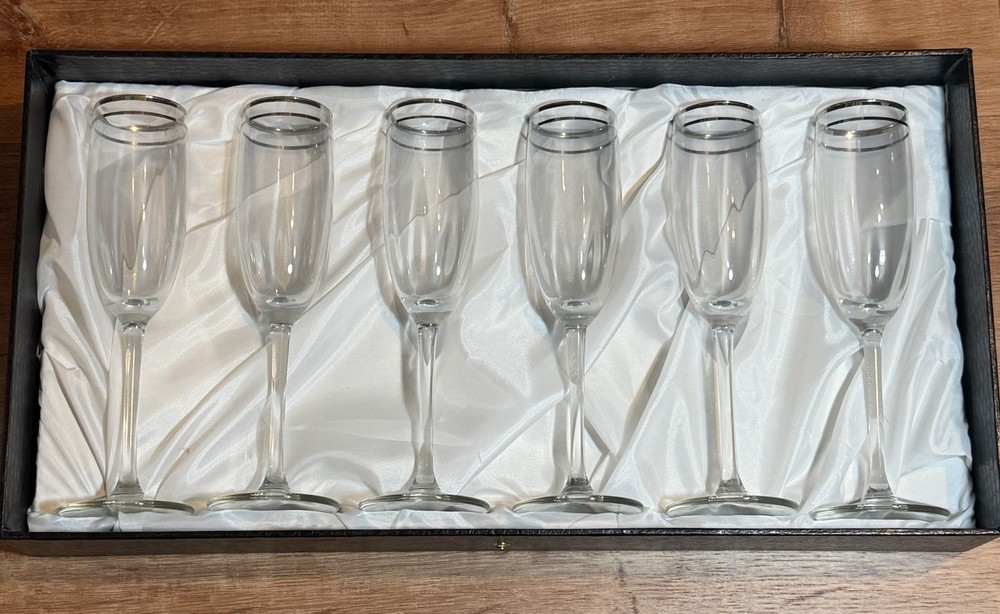Preziosi by CF Design Champagne Flutes Set of 6 Gilt Rim w Case New Year's Vtg