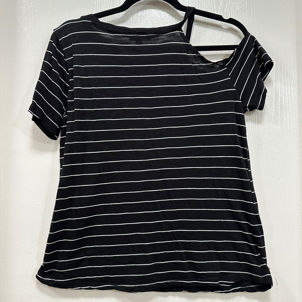BP White Black Cut-Out Shoulder T-Shirt Women's S Made in USA Edgy preppy