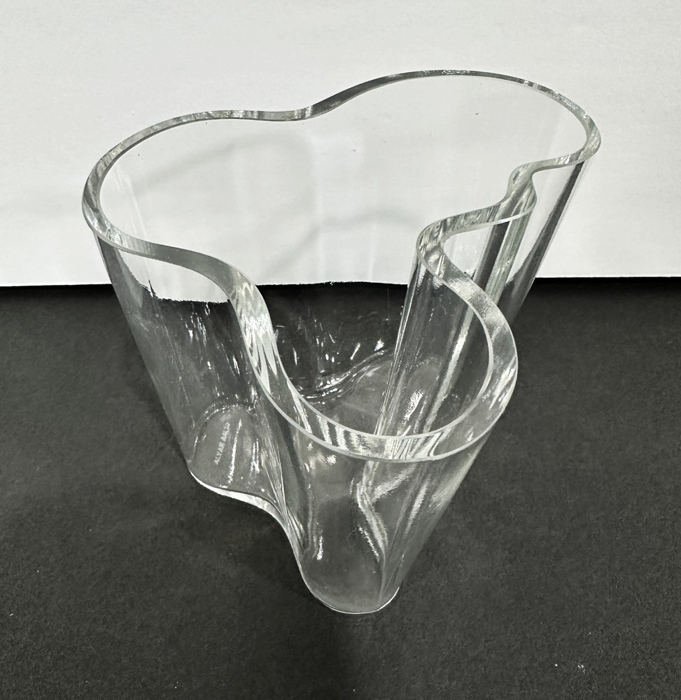 Mid Century Iittala Finland Art Glass Sgnd Alvar Aalto 4