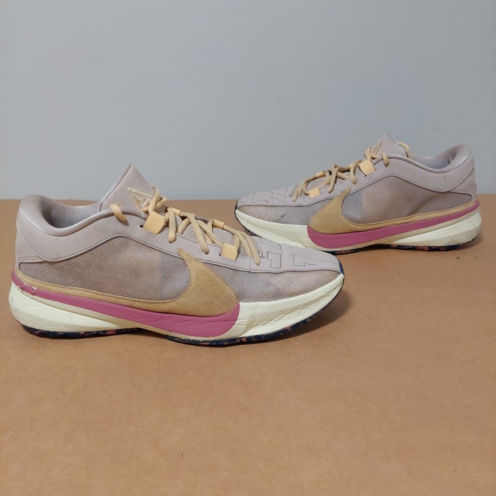 Nike Zoom Freak 5 Fossil Stone Mens Basketball Shoes DX4985-200 SIZE 12.5