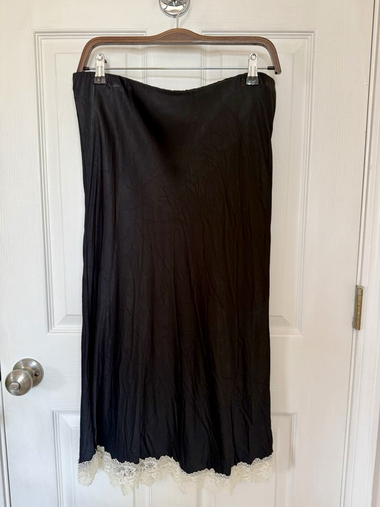 Anthropologie Black Midi Skirt w/ Ivory Lace Trim Women's Size L