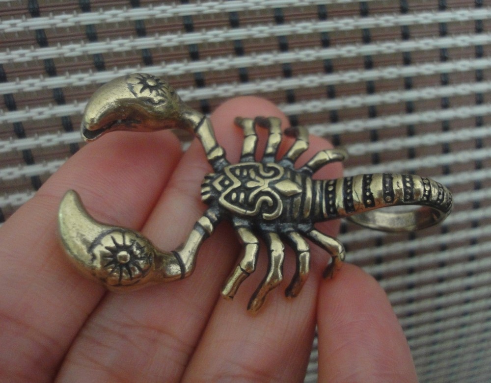 Vintage Style Solid Brass Scorpion Figurine Statue Pendant Bags Charms