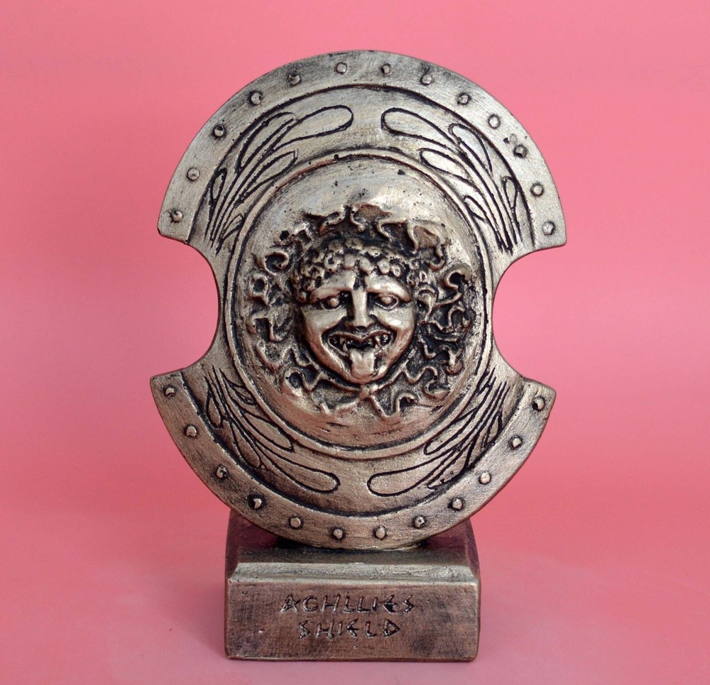 King Achilles miniature shield - Casting stone material - Medusa head-image