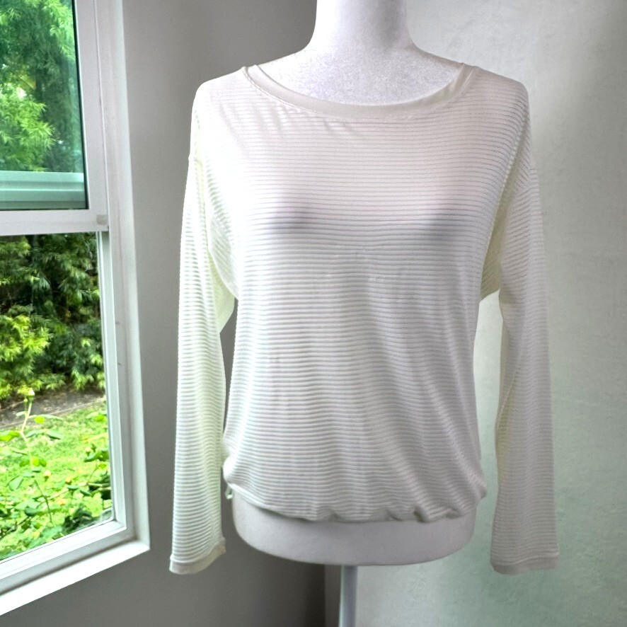 Lululemon Women White Mesh Long Sleeve Top Sz 4 See-Through Stripe Lightweight
