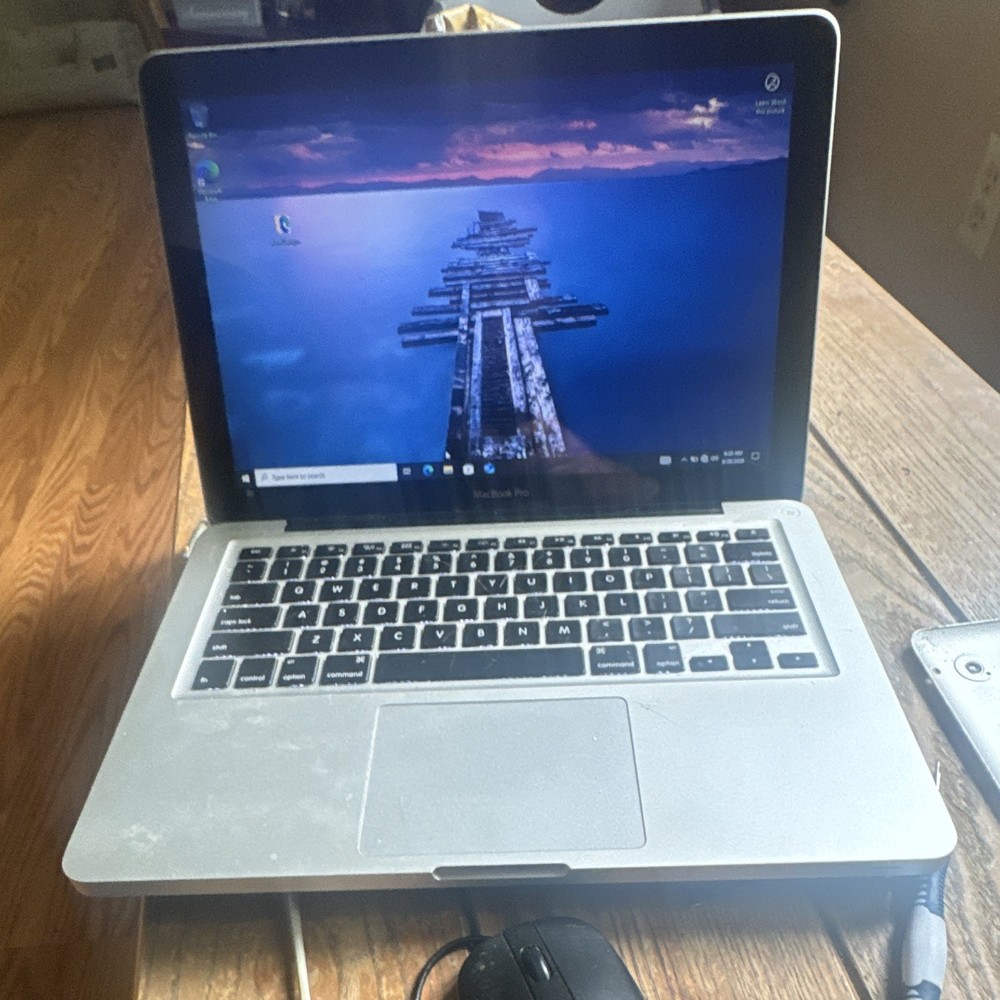 Apple MacBook Pro 13