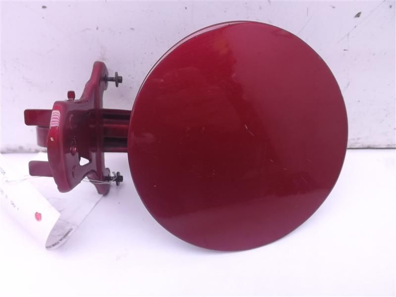 LINC-TOWN 1995 Fuel Filler Door 147675