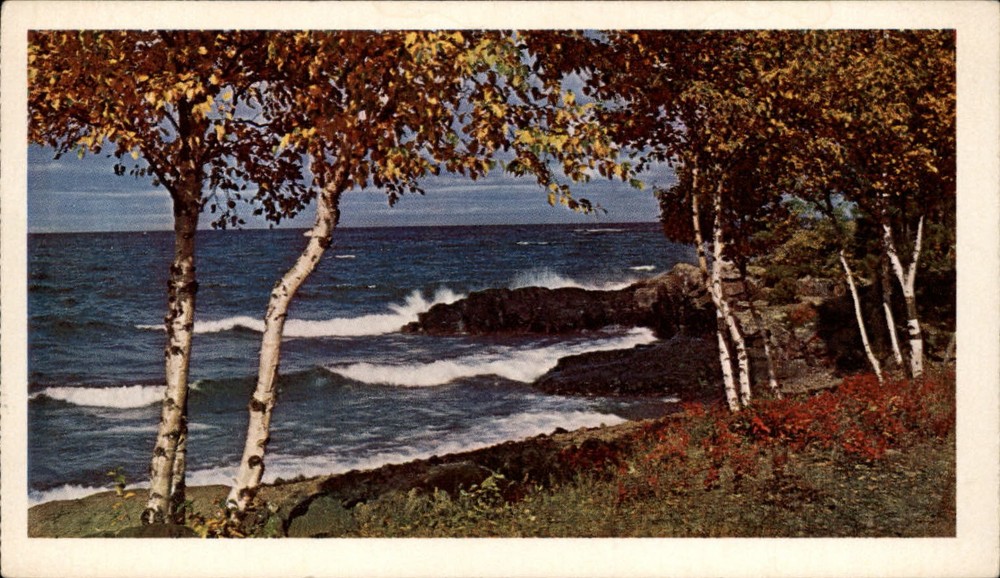 Michigan Copper Harbor Lake Superior waves ~ 1969 vintage postcard sku303
