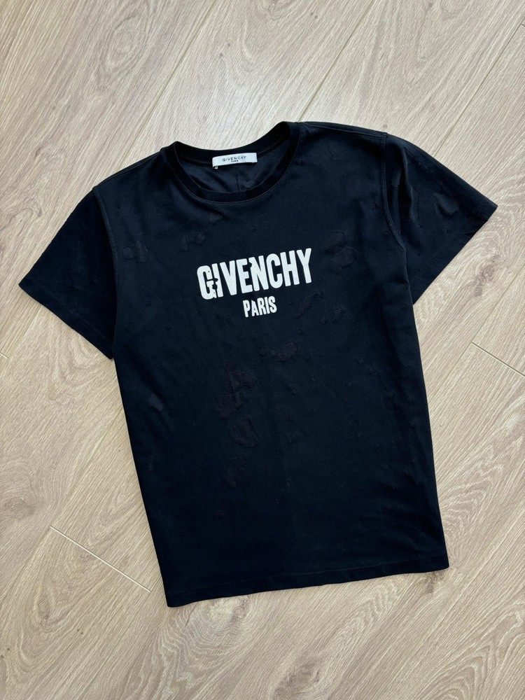 Givenchy Distressed Logo T-Shirt Short Sleeve Paris Black Mens size S Oversize