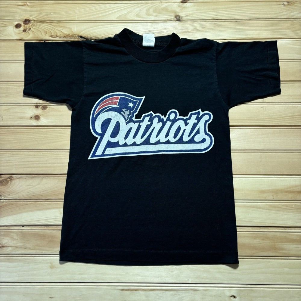 Vintage 90s New England Patriots NFL Football Single Stitch Shirt Size Small