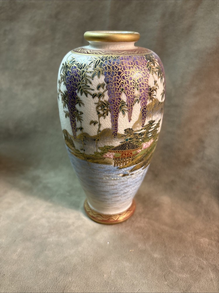 1900 Satsuma Art Pottery Made Japan Hand-Painted Medium Sized Vase W/ Wisteria