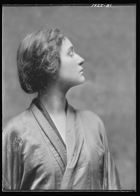 Photo:Margaret Mower 1916 Portrait Photograph Woman Profile