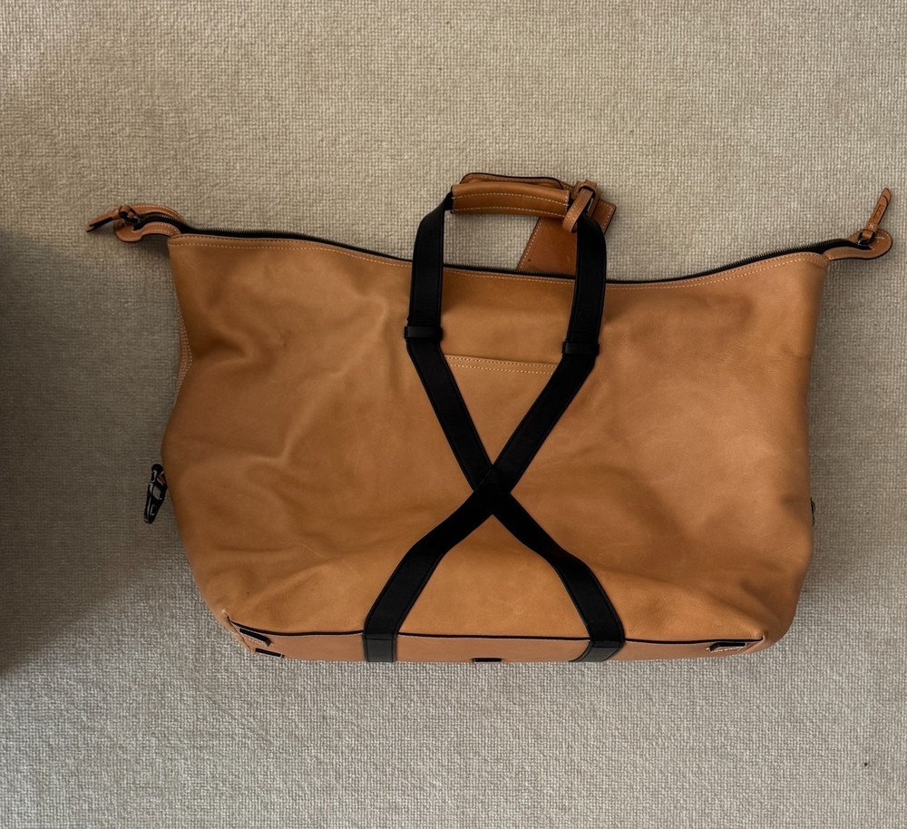 Tumi Leather Duffle Bag Style - Cognac Brown & Black