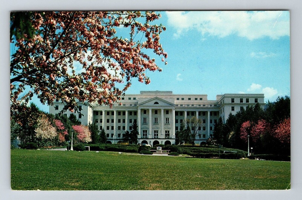 White Sulphur Springs WV-West Virginia Entrance Greenbrier Vintage Postcard