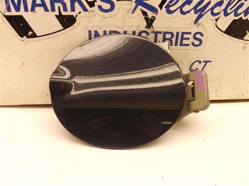 ESCORT    2003 Fuel Filler Door 152320