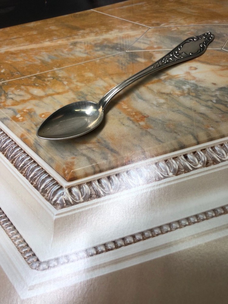 silver vintage coffee spoon 875 (head right), weight 11.50 grams