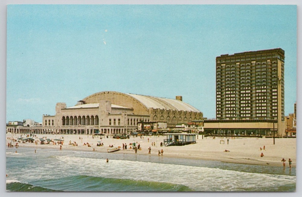Atlantic City NJ Boardwalk Convention Hall Holiday Inn Vintage Postcard