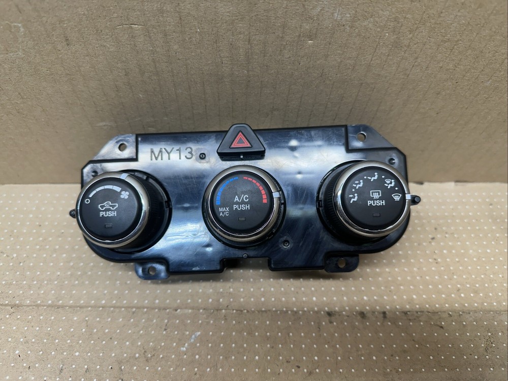 13-18 Dodge RAM A/C Heater Temperature Climate Control Unit P68105021AF OEM