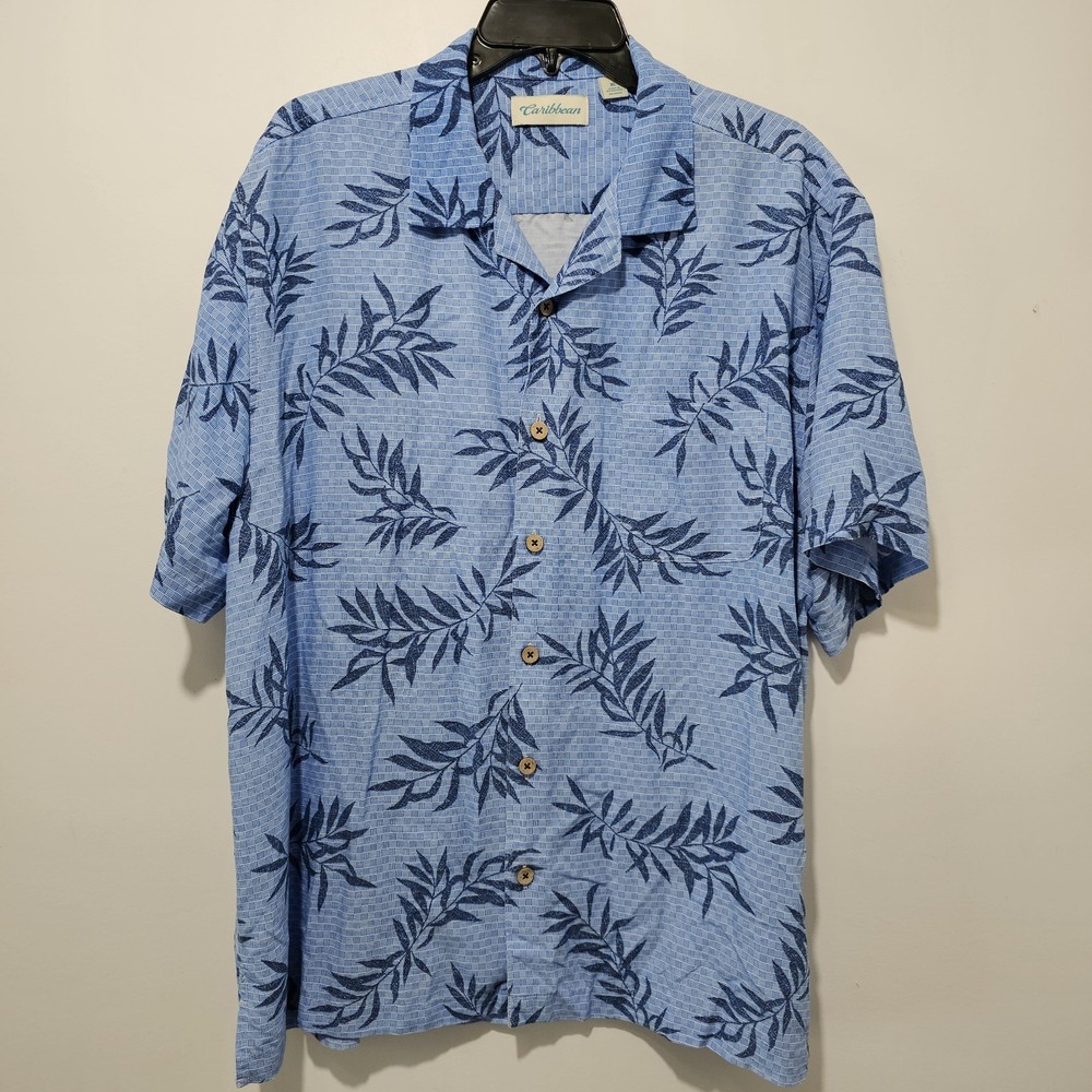 Caribbean Tropical Size XL blue button up short sleeve shirt Mens