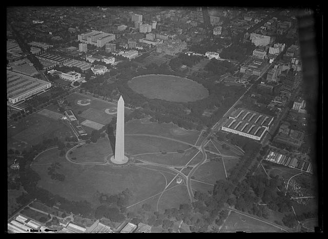 Photo:Aerial view of Washington Monument and White House, Washington, D.C.