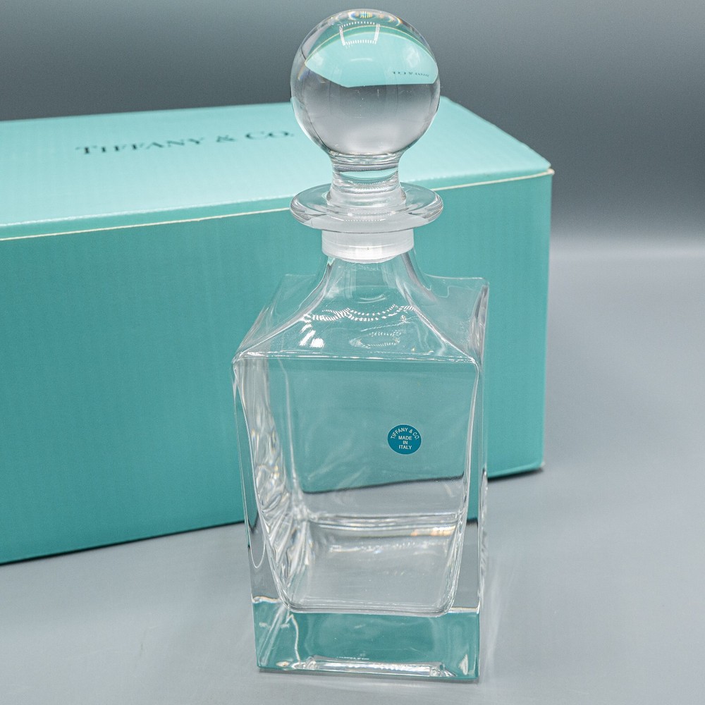 Tiffany & Co. Crystal Classic Home Essentials Decanter & Stopper Square U Shape