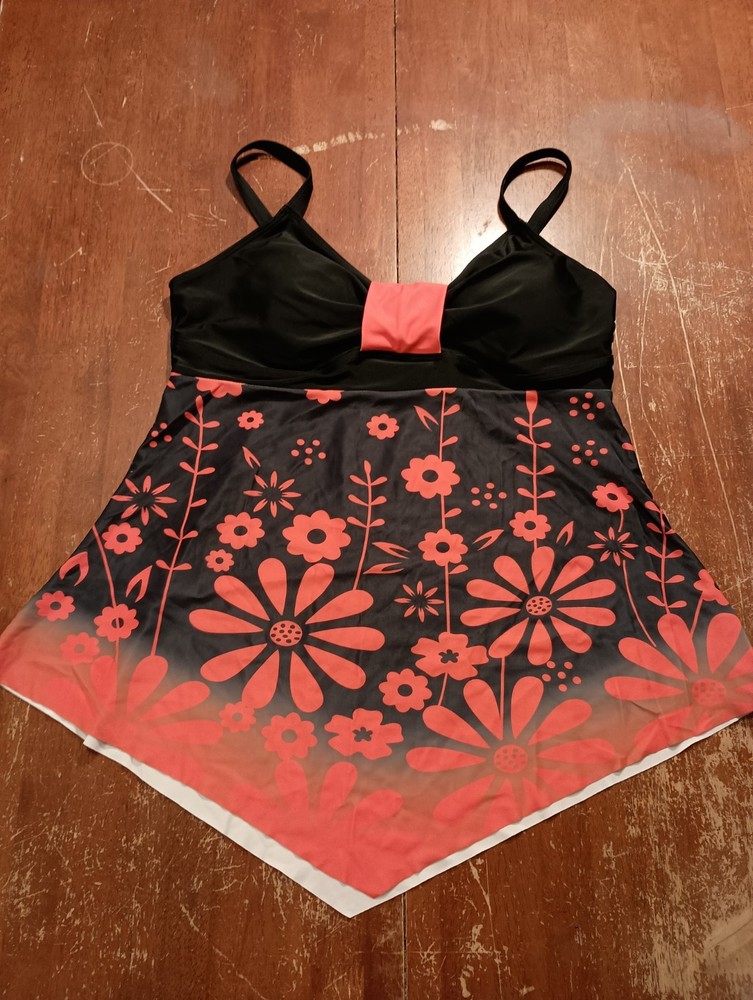 Women's Unbranded Black Orange Floral Design Bathing Swim Top Size XL