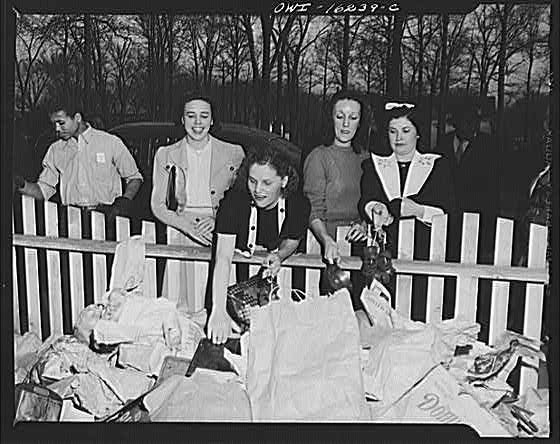 Photo:Detroit Michigan USA 1940s Scrap Collection Salvage Rally Women