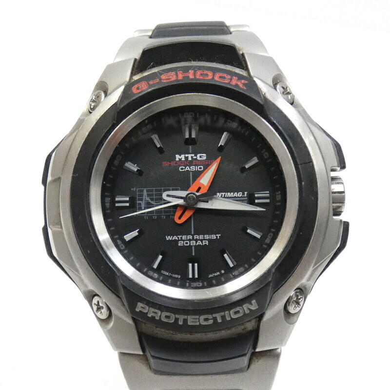 G-Shock MTG110 Men's Analog Quartz Watch Black Dial Silver Bracelet Pre-Owned