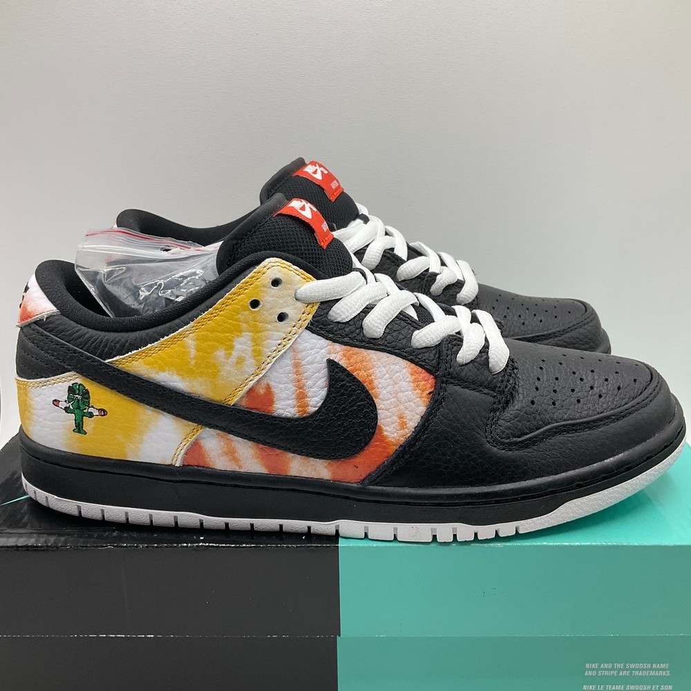 Nike SB Dunk Low Raygun Tie-Dye Black Sneakers Mens Size 8.5 BQ6832-001 NEW