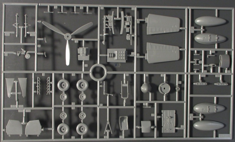 Accurate Miniatures 1/48th Scale P-51C Mustang - Parts Lot 2 from Kit 3419-image