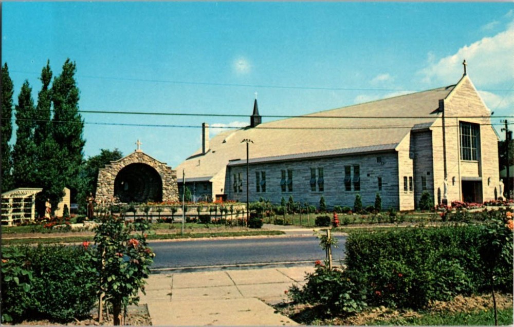 Auburn New York NY : CHURCH SCENE m/14 BC8367