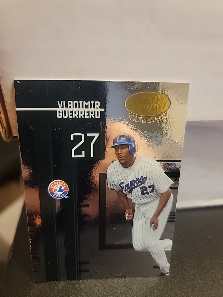 2005 Leaf Certified Materials - Vladimir Guerrero #190 NM