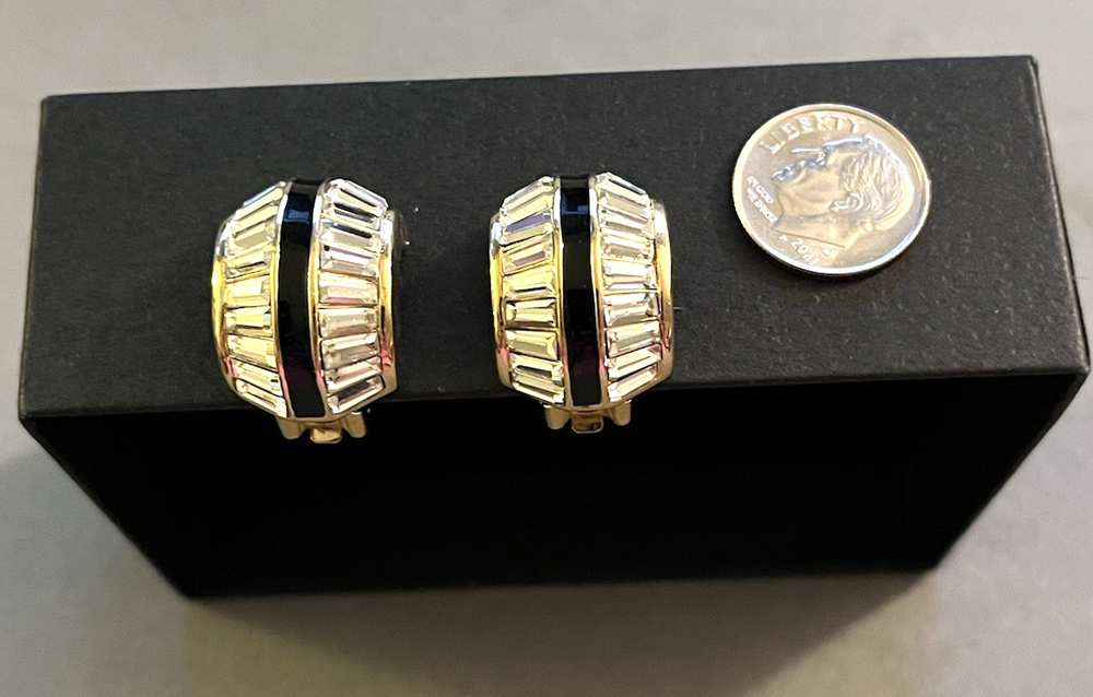 Vintage Christian Dior Baguette Rhinestone Enamel Goldtone Clip-On Earrings in Mint Condition