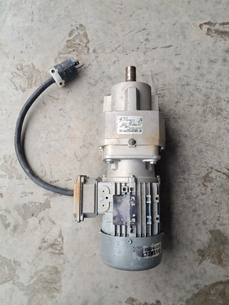 Nord Sk71L/4 Cus Tw Gear Motor 203854531-100 60.83:1 230/460V 1720Rpm .50Hp U3S